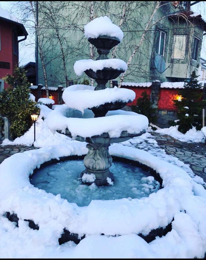 Vila Jugovo S Smederevo Luaran gambar